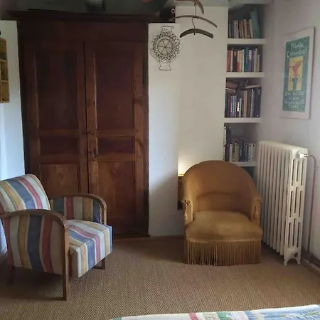 度假居 La Maison Du Ruisseau *
