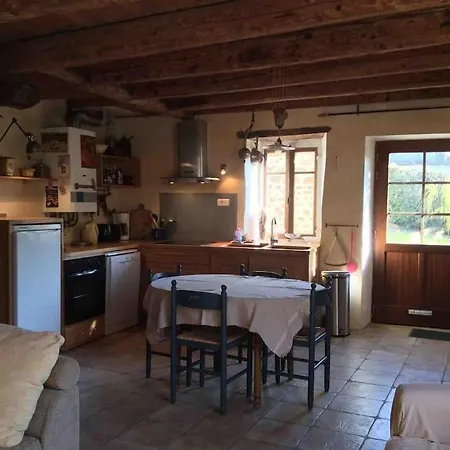 La Maison Du Ruisseau 度假居 Saint-Etienne-de-Valoux
